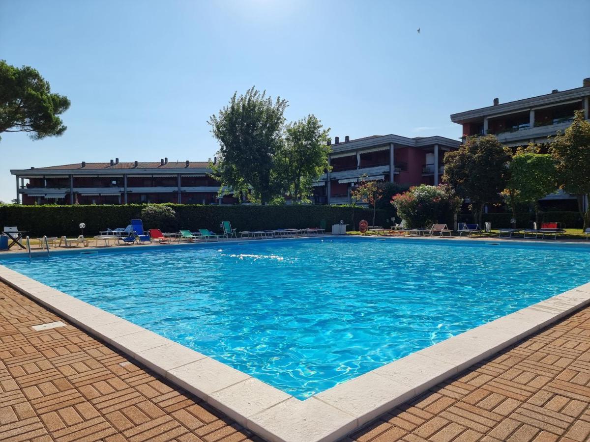 Home Gardaview Desenzano Дезенцано-дель-Гарда Екстер'єр фото